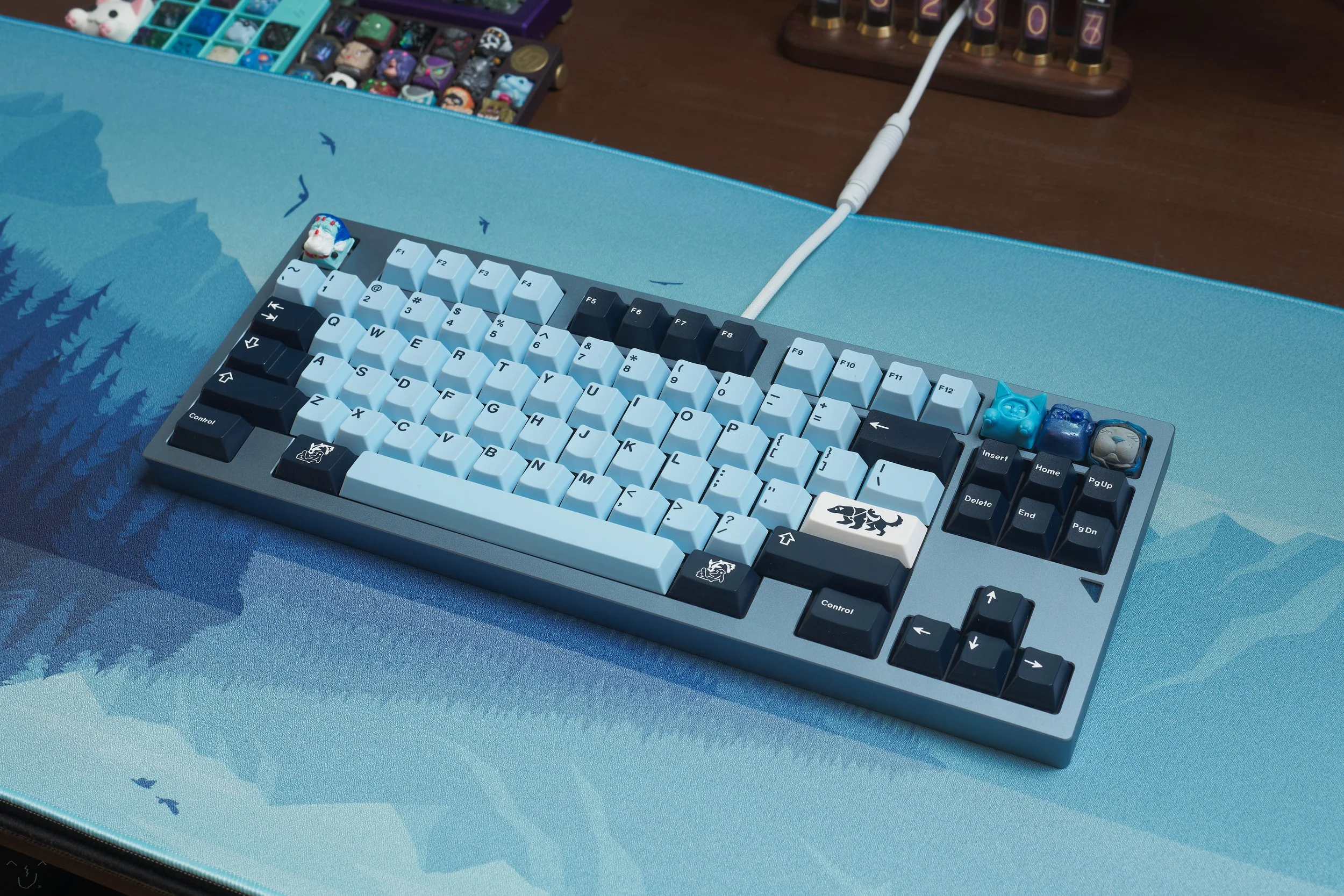 Vertex Angle R2 — Lightning Keyboards